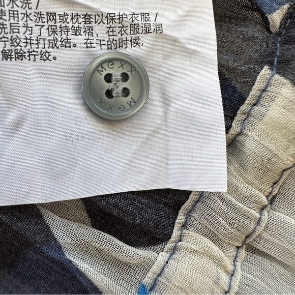 Mexx button down shirt with long sleeves, small mandarin collar, semi-sheer - Picture 13 of 13